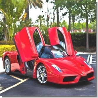 SUPER CARS: Ferrari-Enzo